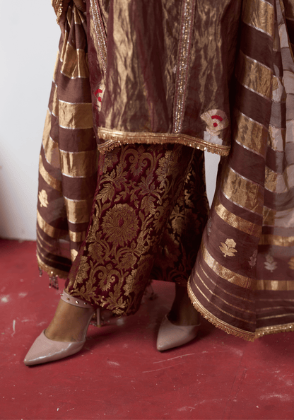 Metallic Mauve Kurti Set with Banarasi Dupatta